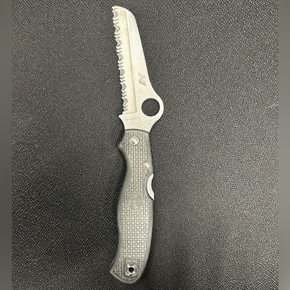 Spyderco “H1 Atlantic salt black FRN” folding knife